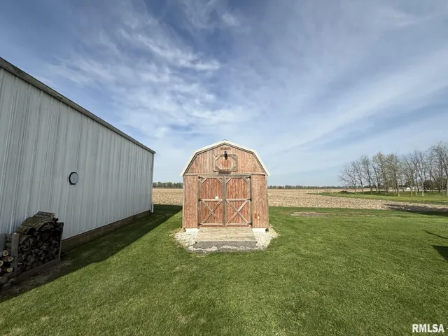 $145,000 | 600 South Main Street, Roseville, IL 61473