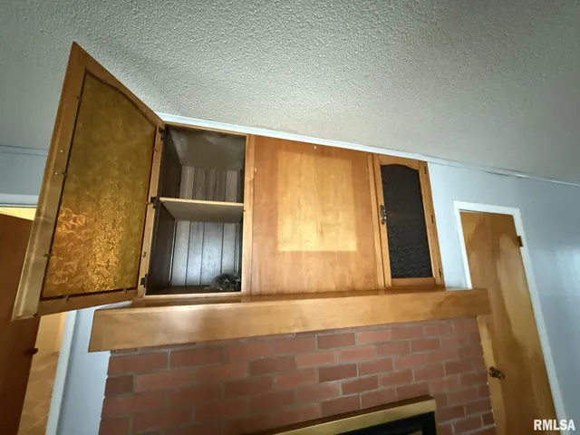 $145,000 | 600 South Main Street, Roseville, IL 61473