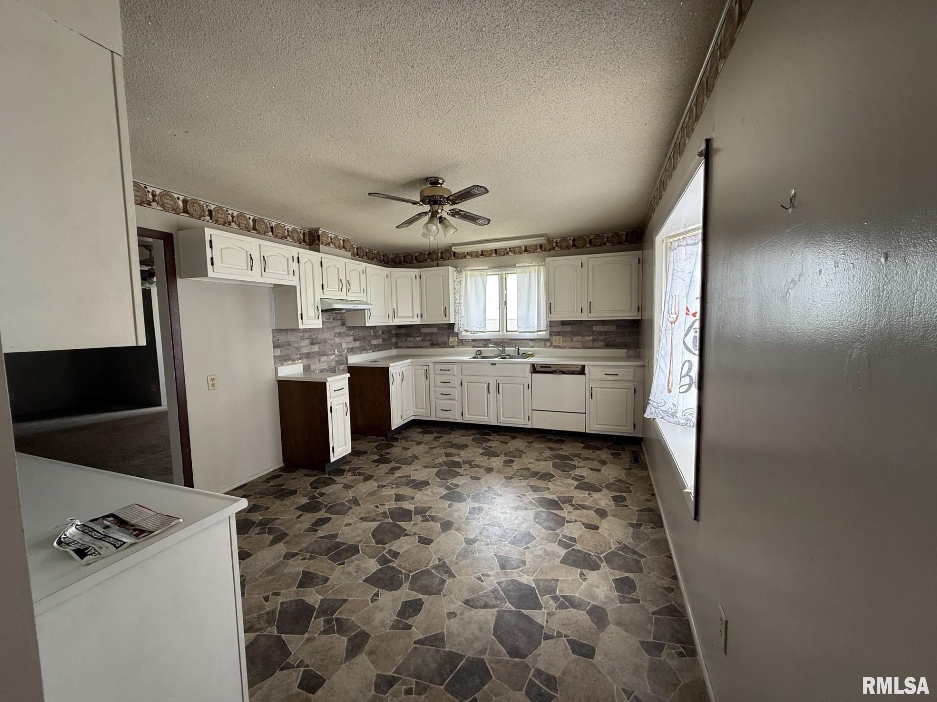 600 South Main Street Roseville, IL 61473 - Photo 42 of 68