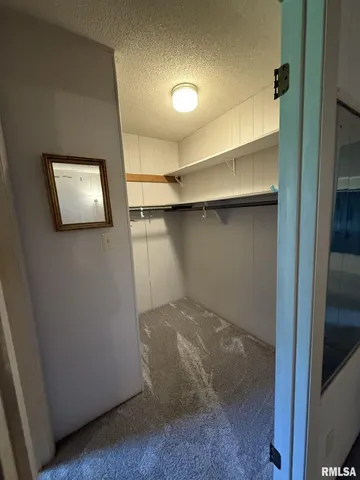 $150,000 | 600 South Main Street, Roseville, IL 61473