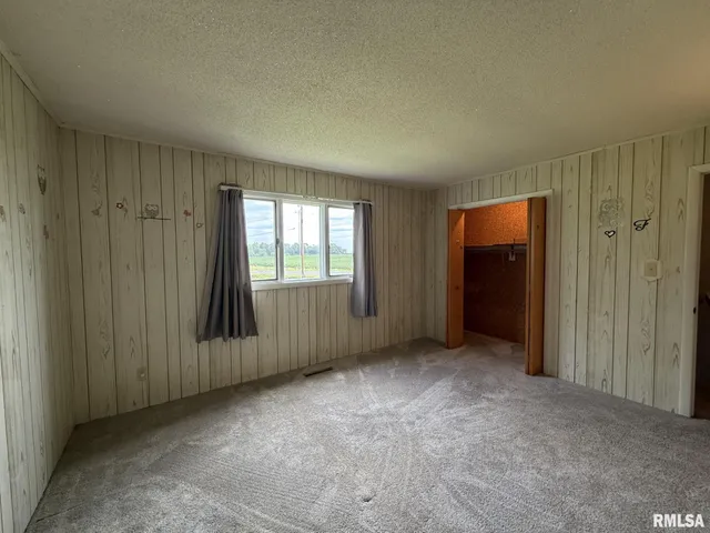 $150,000 | 600 South Main Street, Roseville, IL 61473