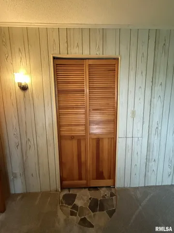 $150,000 | 600 South Main Street, Roseville, IL 61473