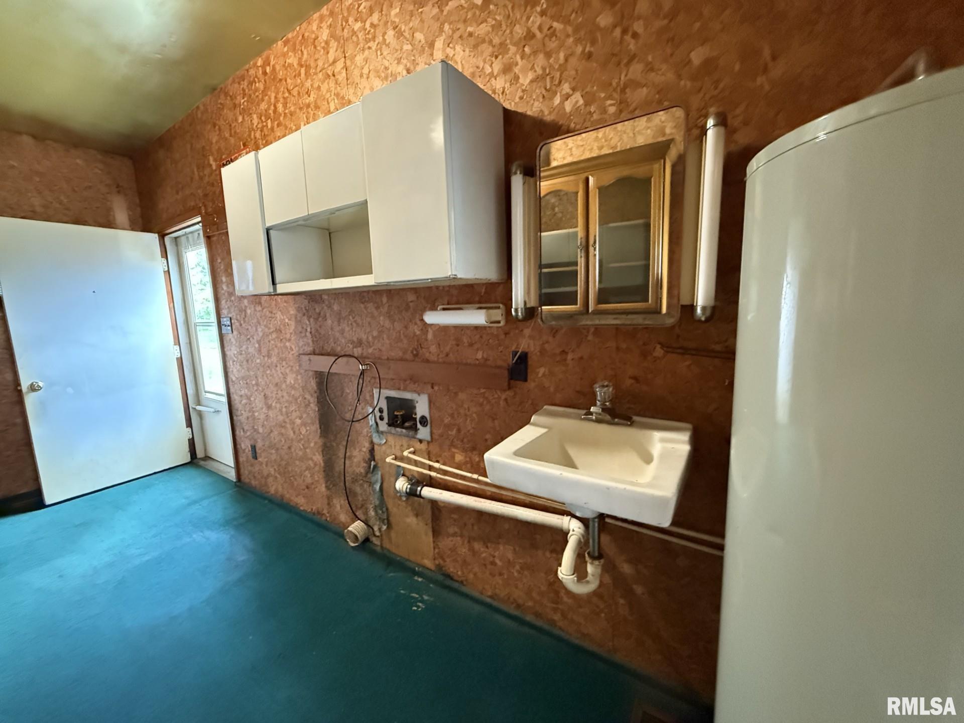 600 South Main Street Roseville, IL 61473 - Photo 60 of 68