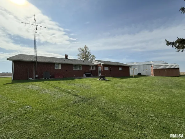 $150,000 | 600 South Main Street, Roseville, IL 61473