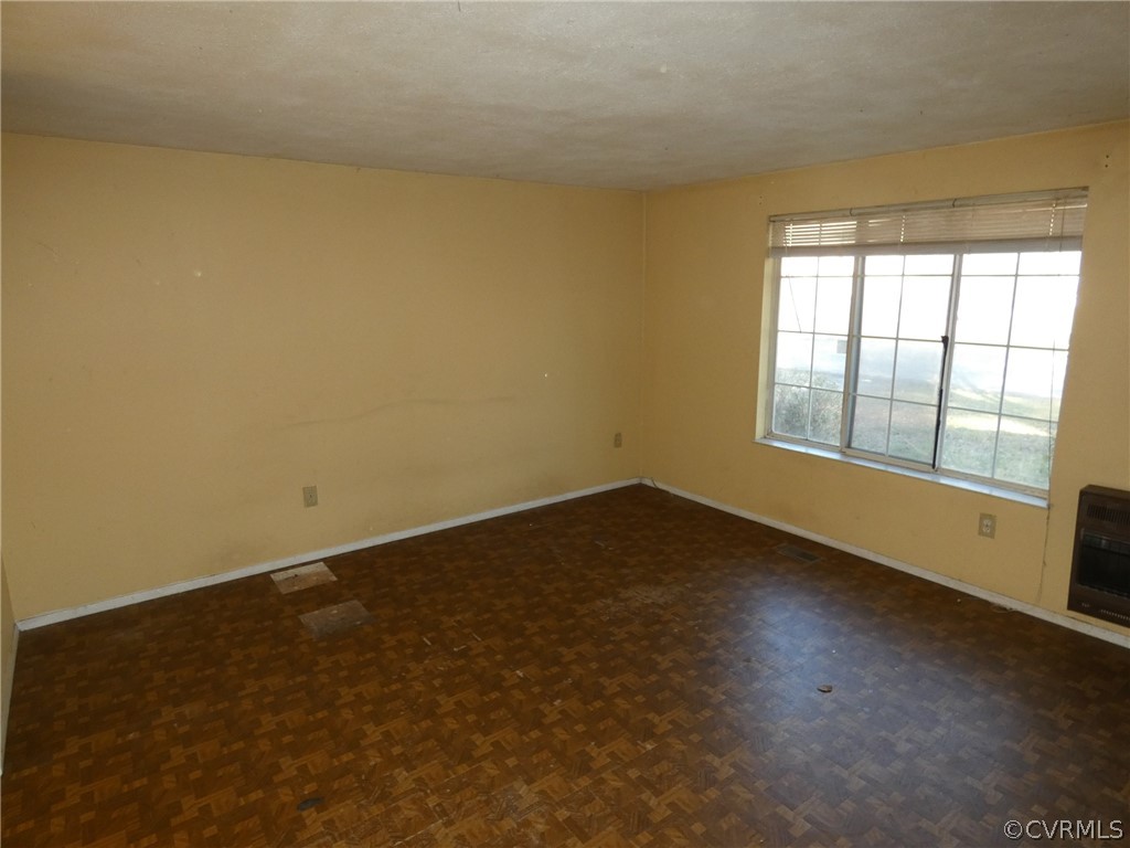4215 Laurel Oak Road North Chesterfield, VA 23237 - Photo 12 of 49 Gallery Image 12