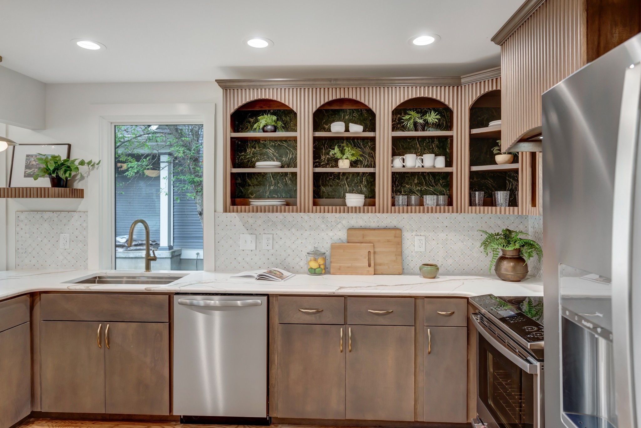 1702 Russell Street Nashville, TN 37206 - Photo 20 of 35