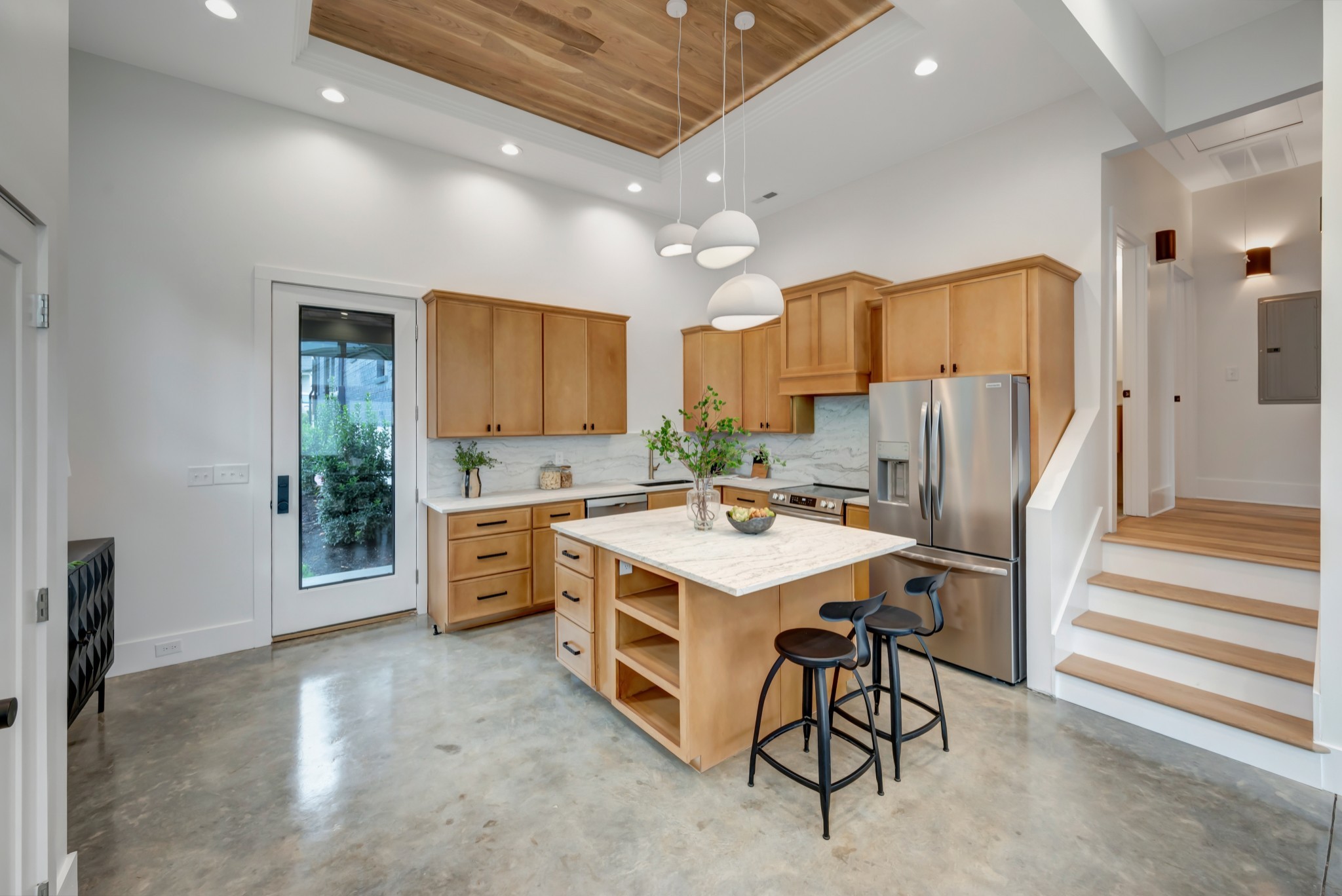 1702 Russell Street Nashville, TN 37206 - Photo 4 of 35