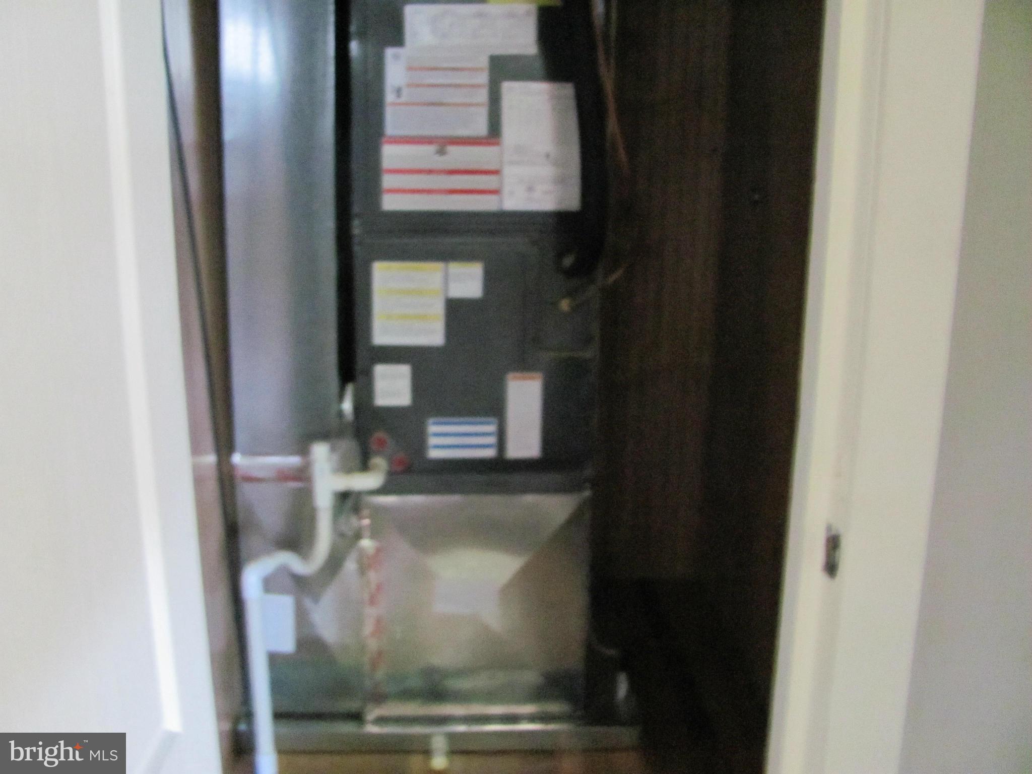 1222 Union Avenue Baltimore, MD 21211 - Photo 17 of 26 Interior (General)