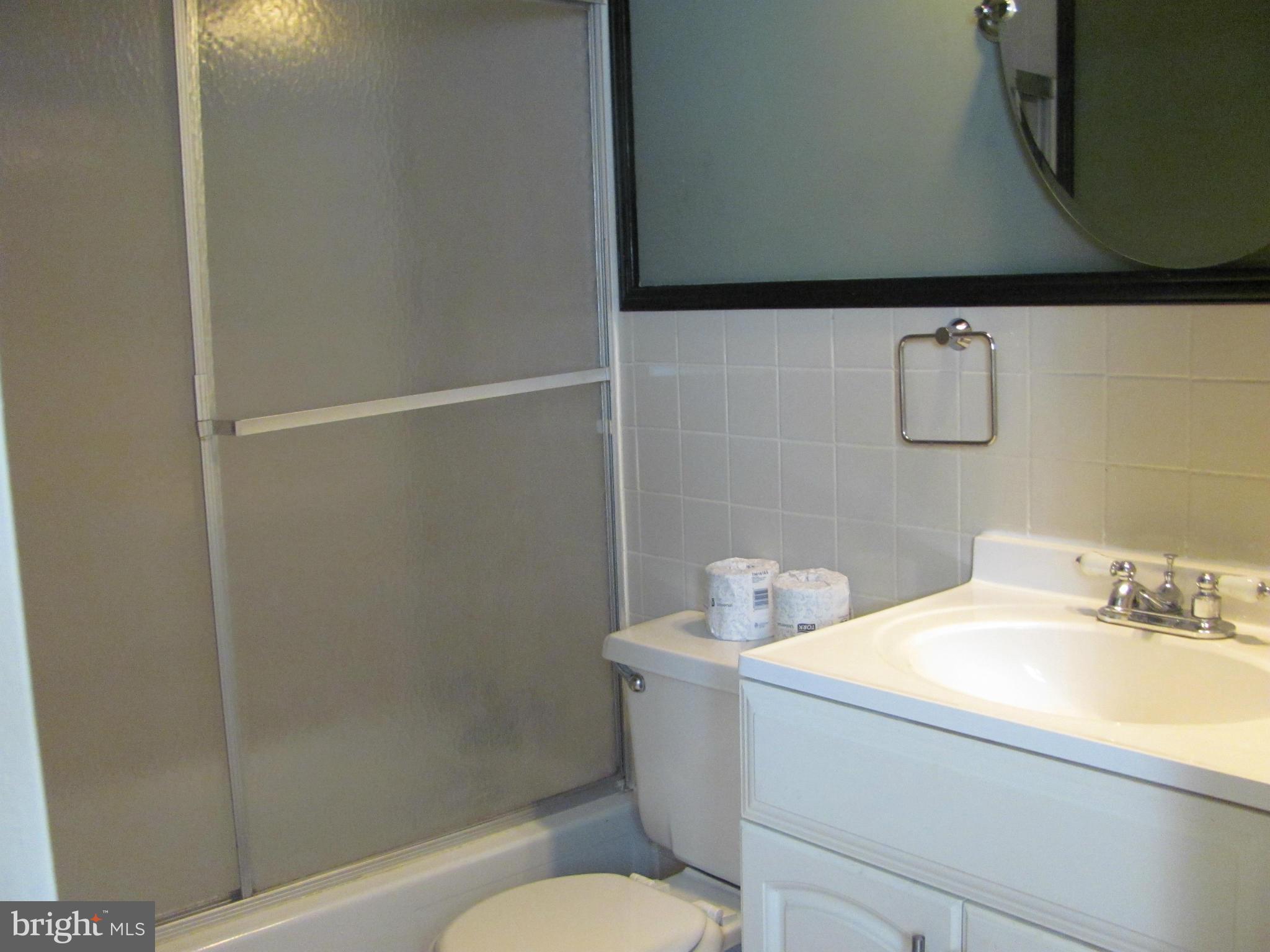 1222 Union Avenue Baltimore, MD 21211 - Photo 20 of 26 Bath