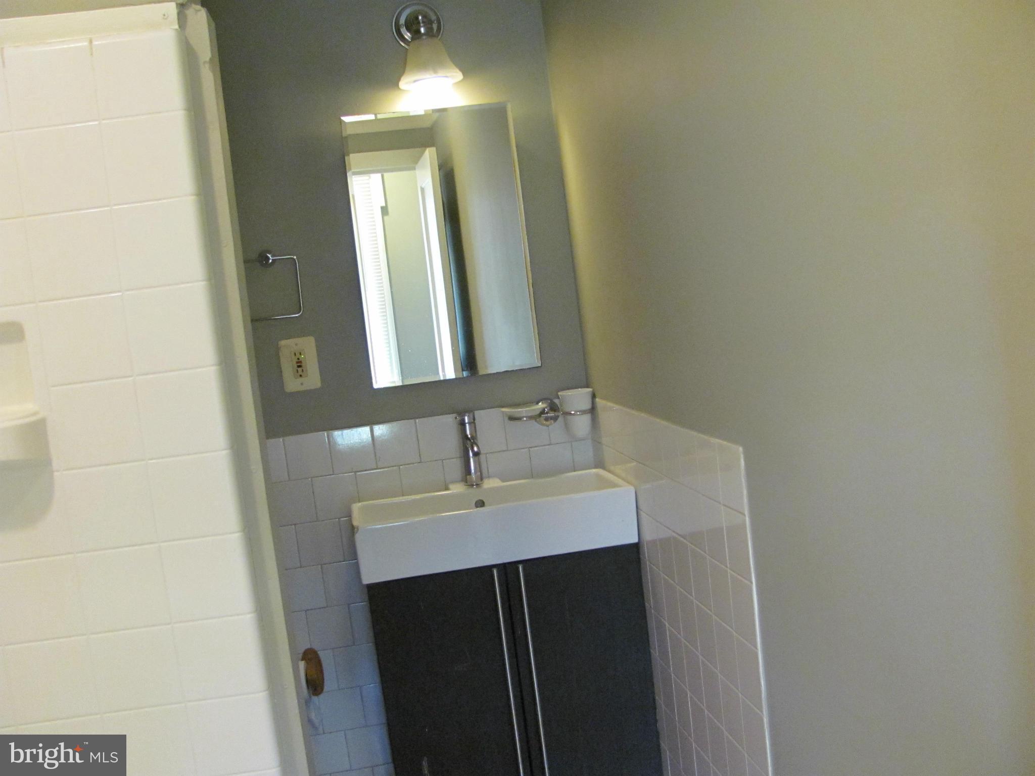 1222 Union Avenue Baltimore, MD 21211 - Photo 6 of 26 Bath