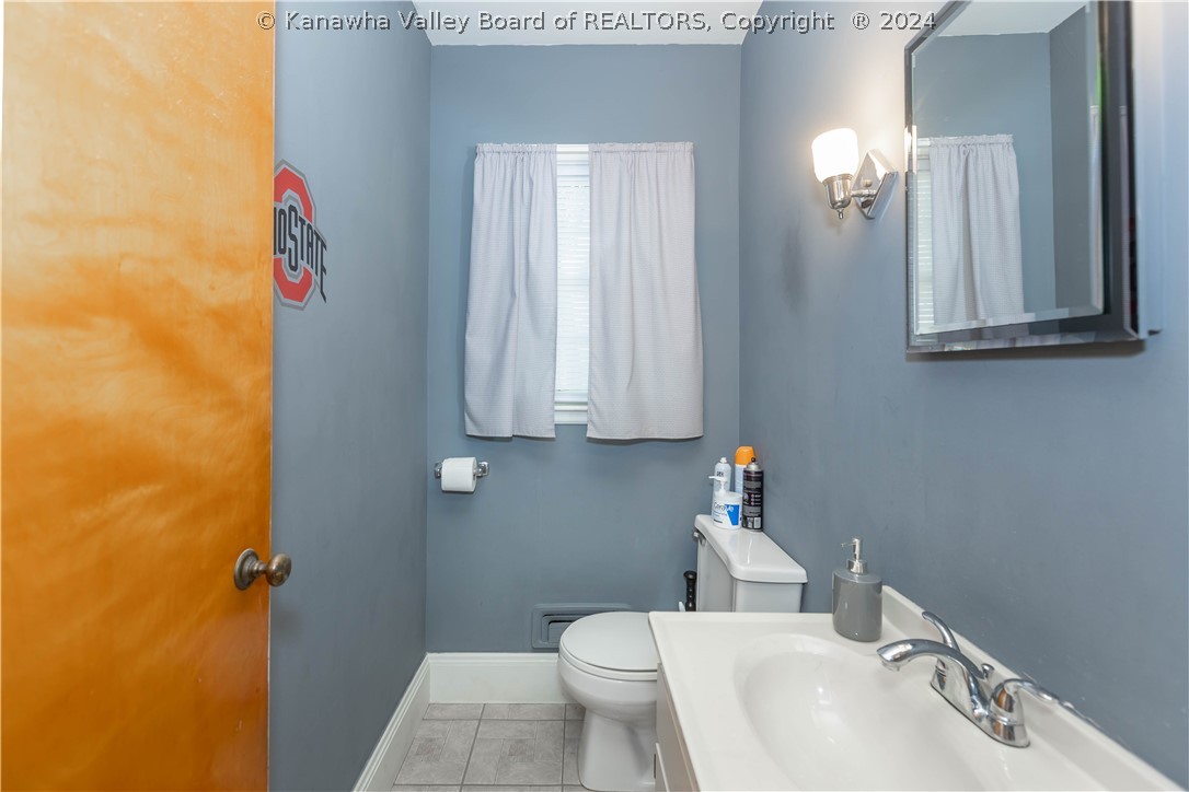 1122 Spruce Road Charleston, WV 25314 - Photo 14 of 23 Gallery Image 14