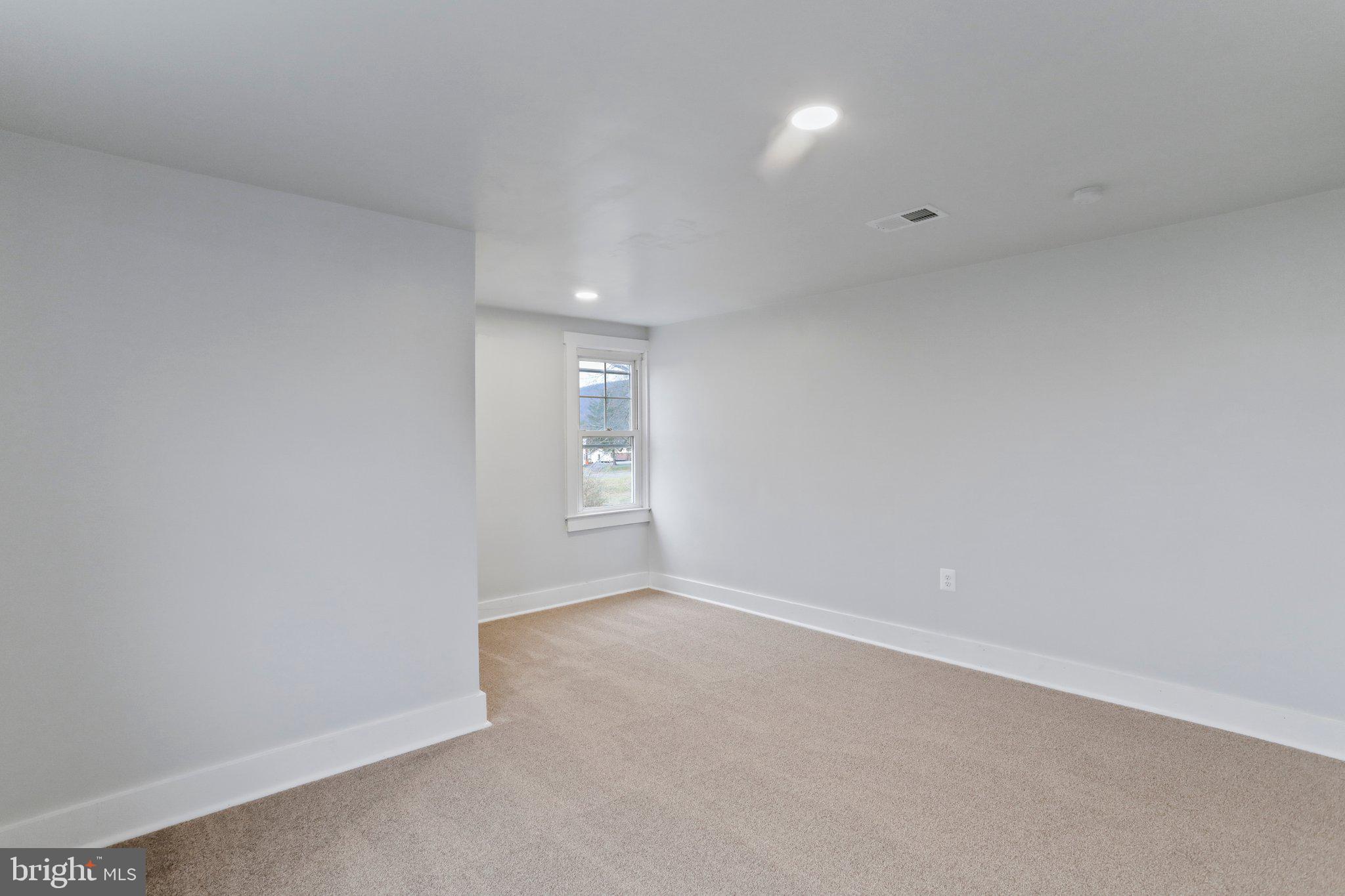 17418 Tract Road Emmitsburg, MD 21727 - Photo 19 of 33