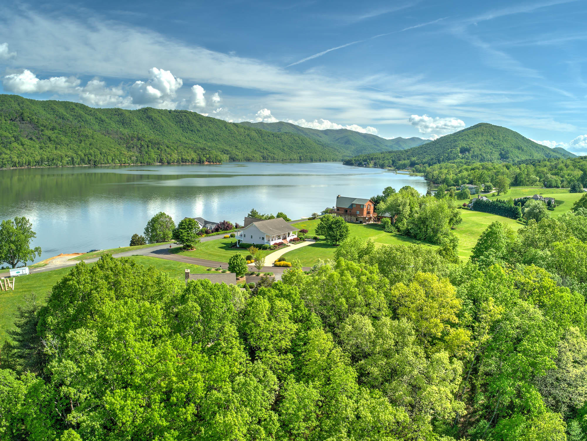 0 Harbor Point Road, Unit 98 Butler, TN 37640 - Photo 1 of 9 26