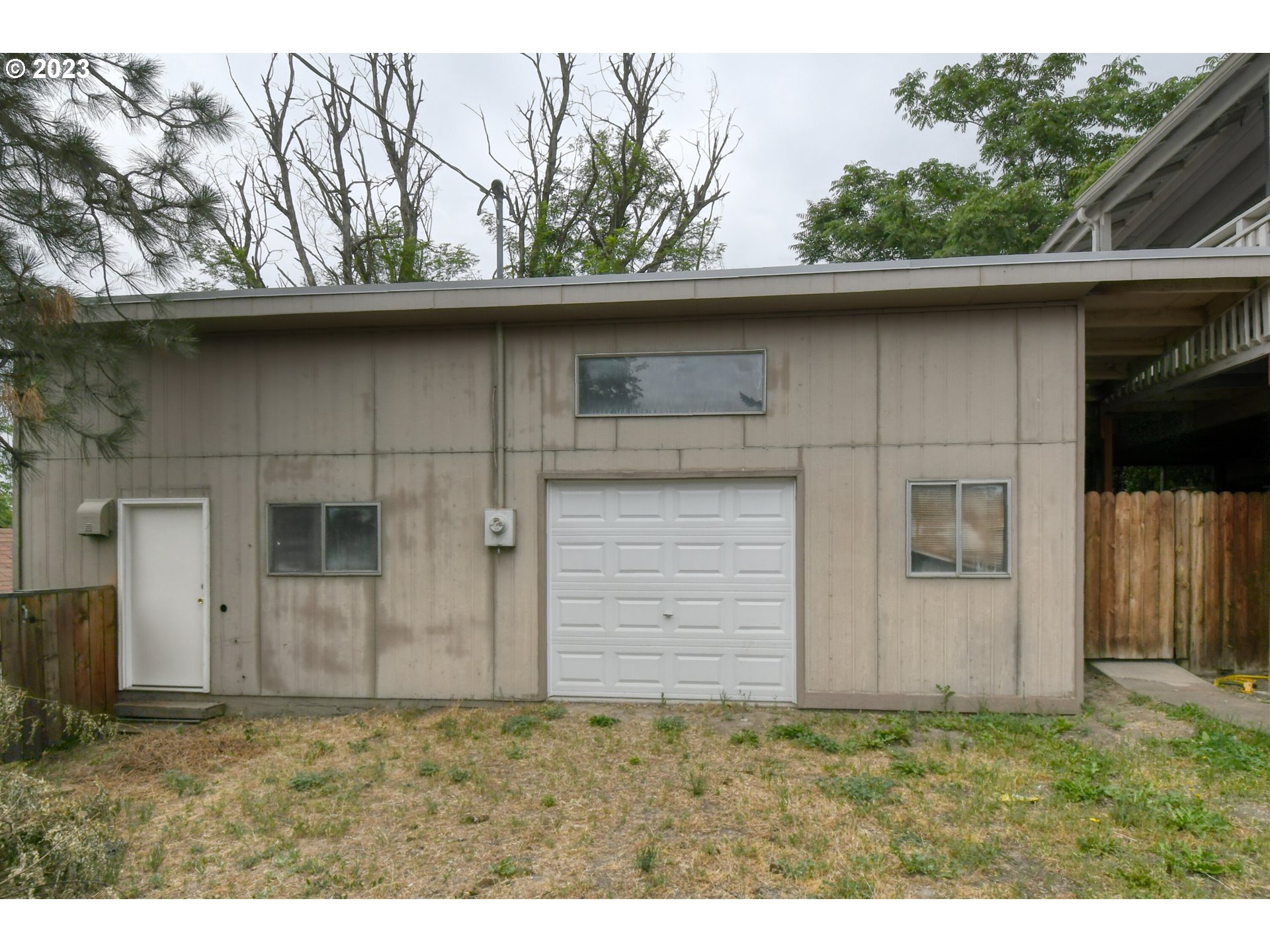 821 Southwest 2nd Street Pendleton, OR 97801 - Photo 45 of 48 a view of outdoor space and yard