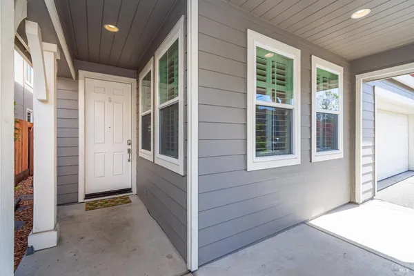 $989,000 | 984 Hogwarts Circle, Petaluma, CA 94954