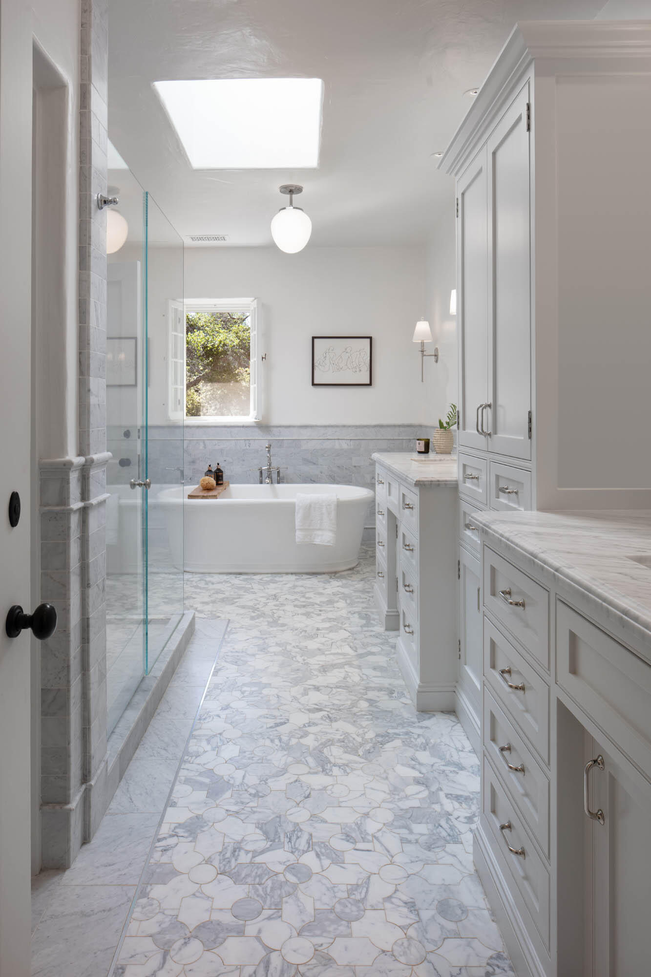 770 Hot Springs Road Montecito, CA 93108 - Photo 13 of 33 a spacious bathroom with a tub sink and mirror