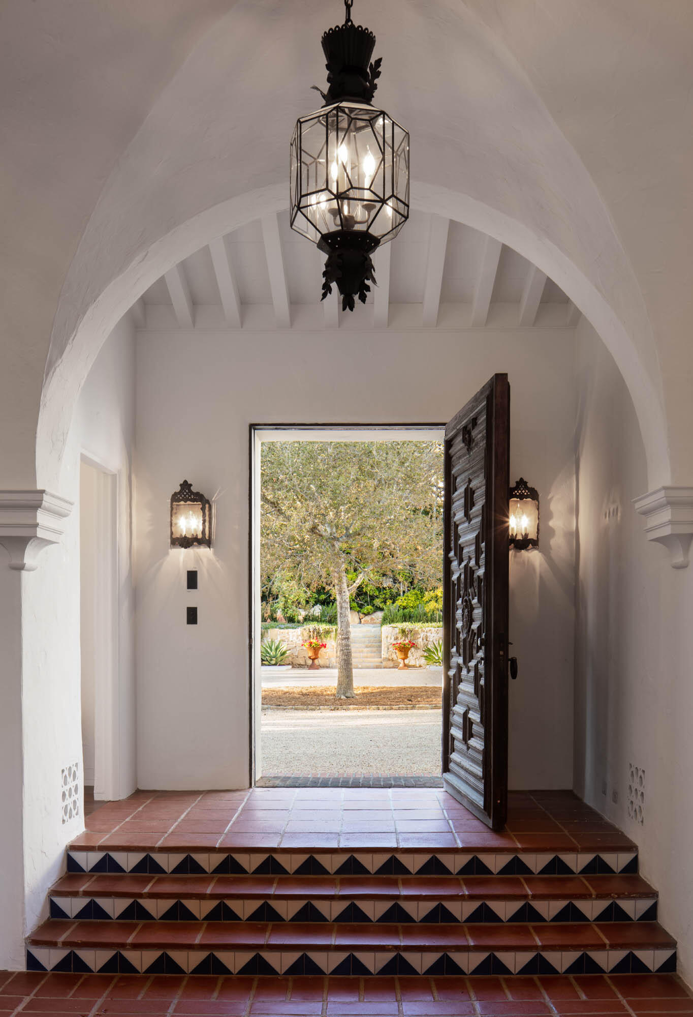 770 Hot Springs Road Montecito, CA 93108 - Photo 26 of 33 a front view of a house