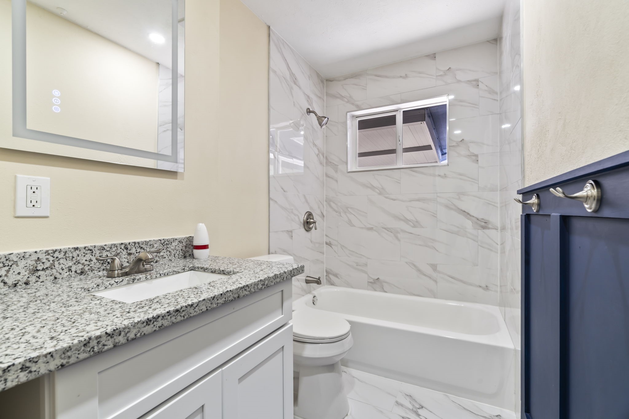 10807 Segrest Drive Houston, TX 77047 - Photo 17 of 29