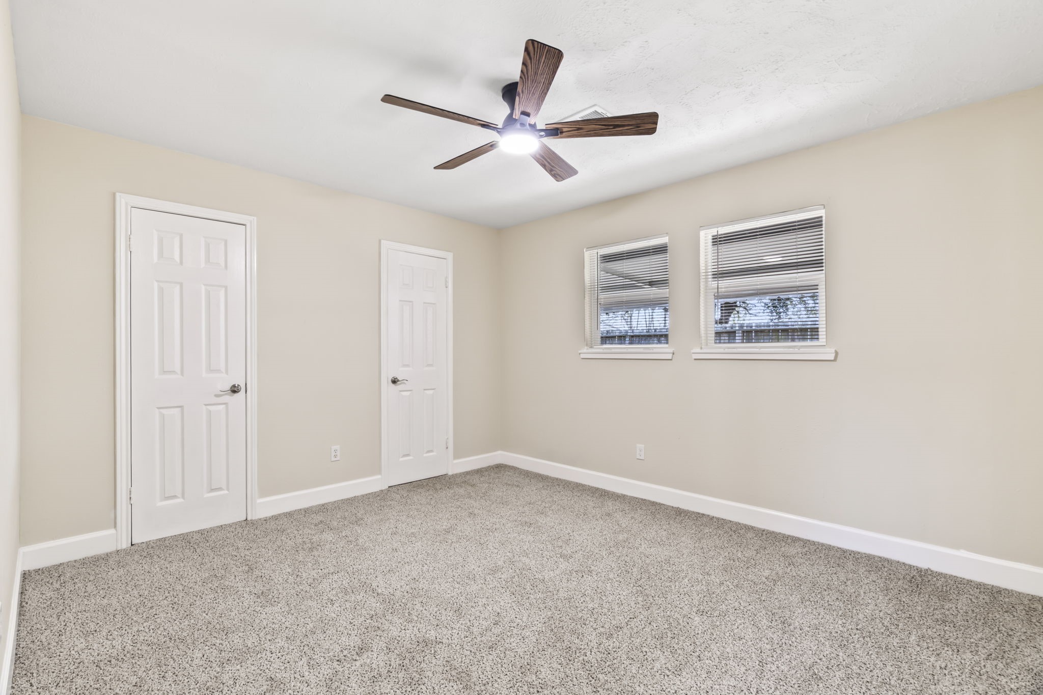 10807 Segrest Drive Houston, TX 77047 - Photo 20 of 29