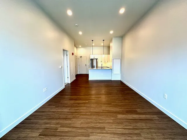 $3,475 | 45 East Central Street, Unit 405, Natick, MA 01760