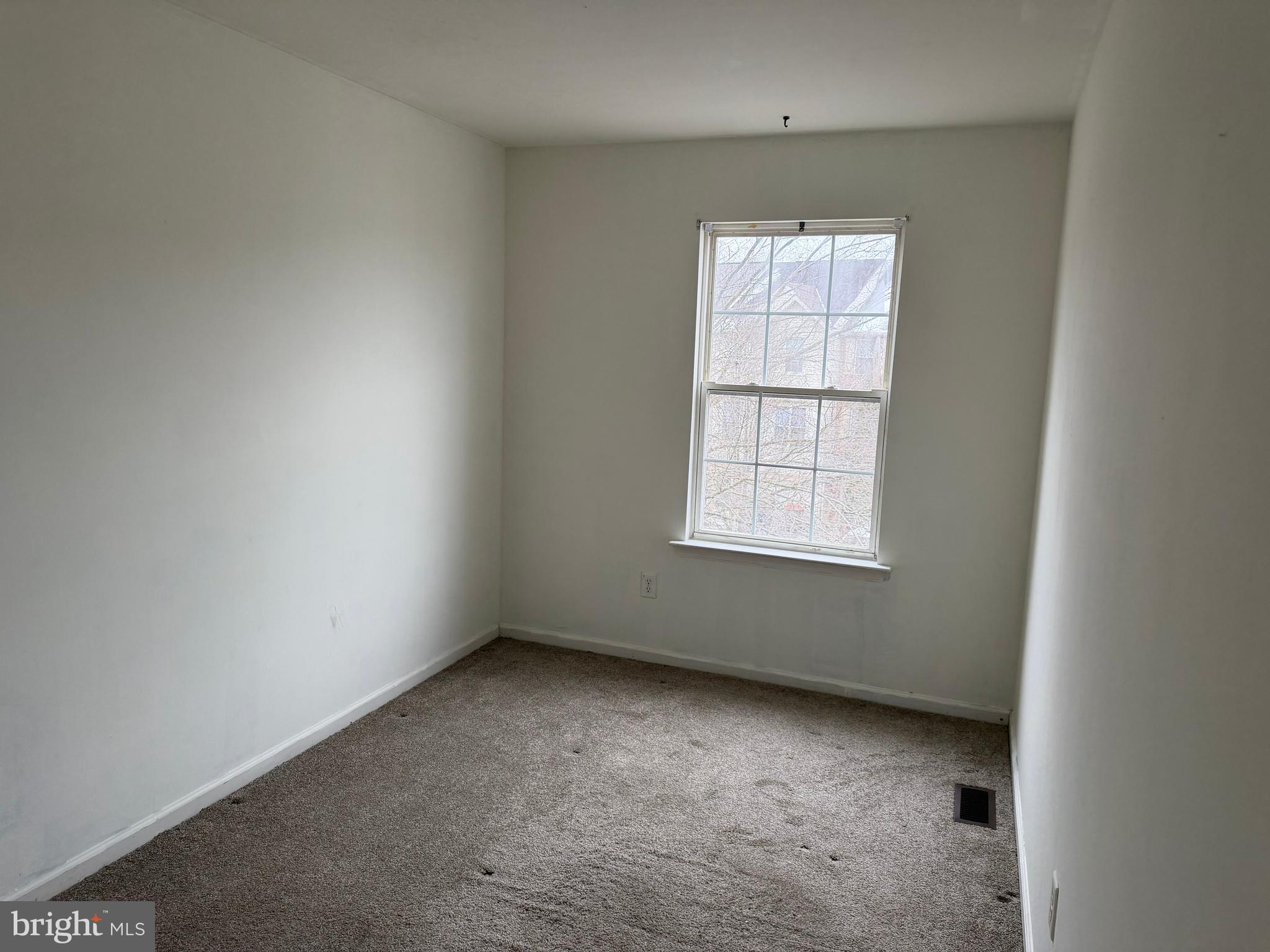 79 Mule Deer Court Elkton, MD 21921 - Photo 17 of 20 an empty room with a window