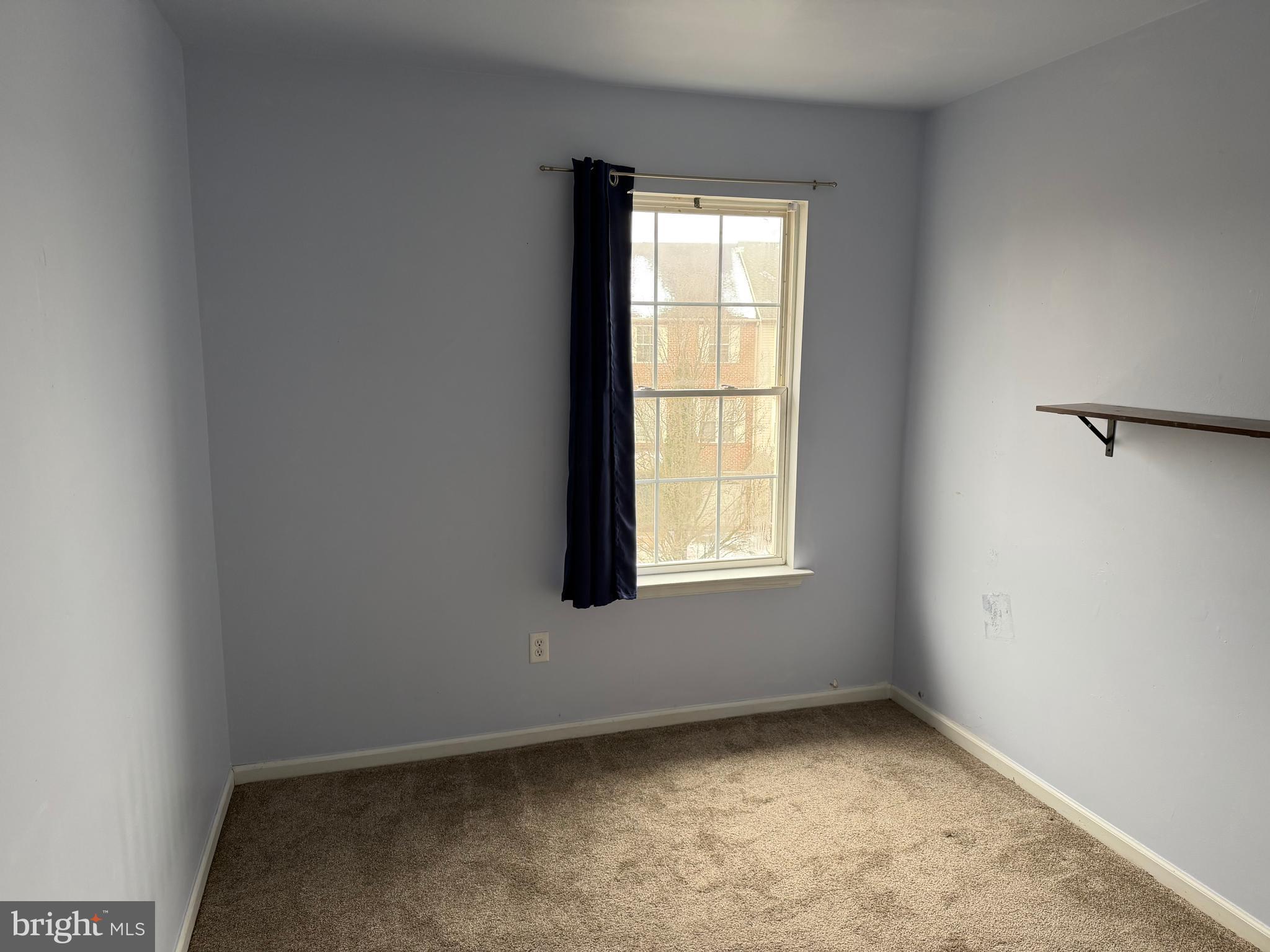 79 Mule Deer Court Elkton, MD 21921 - Photo 19 of 20 an empty room with a window