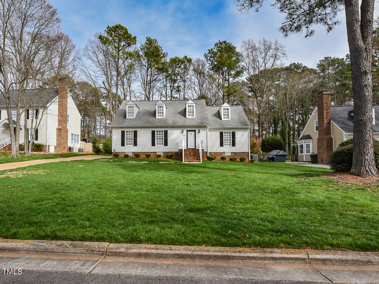 7816 Highlandview Circle Raleigh, NC 27613 - Photo 1 of 35 Exterior - Front2 - ok