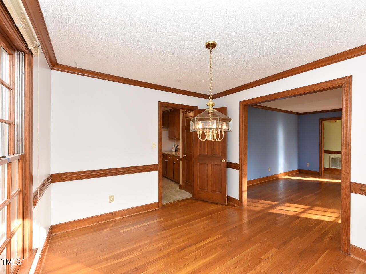 7816 Highlandview Circle Raleigh, NC 27613 - Photo 12 of 35 Interior - din ing- ok