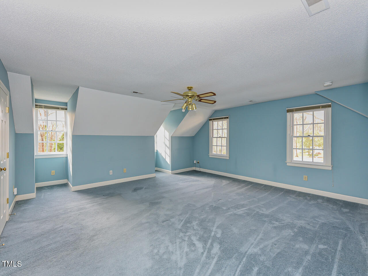 7816 Highlandview Circle Raleigh, NC 27613 - Photo 26 of 35 Interior - Master BR - ok