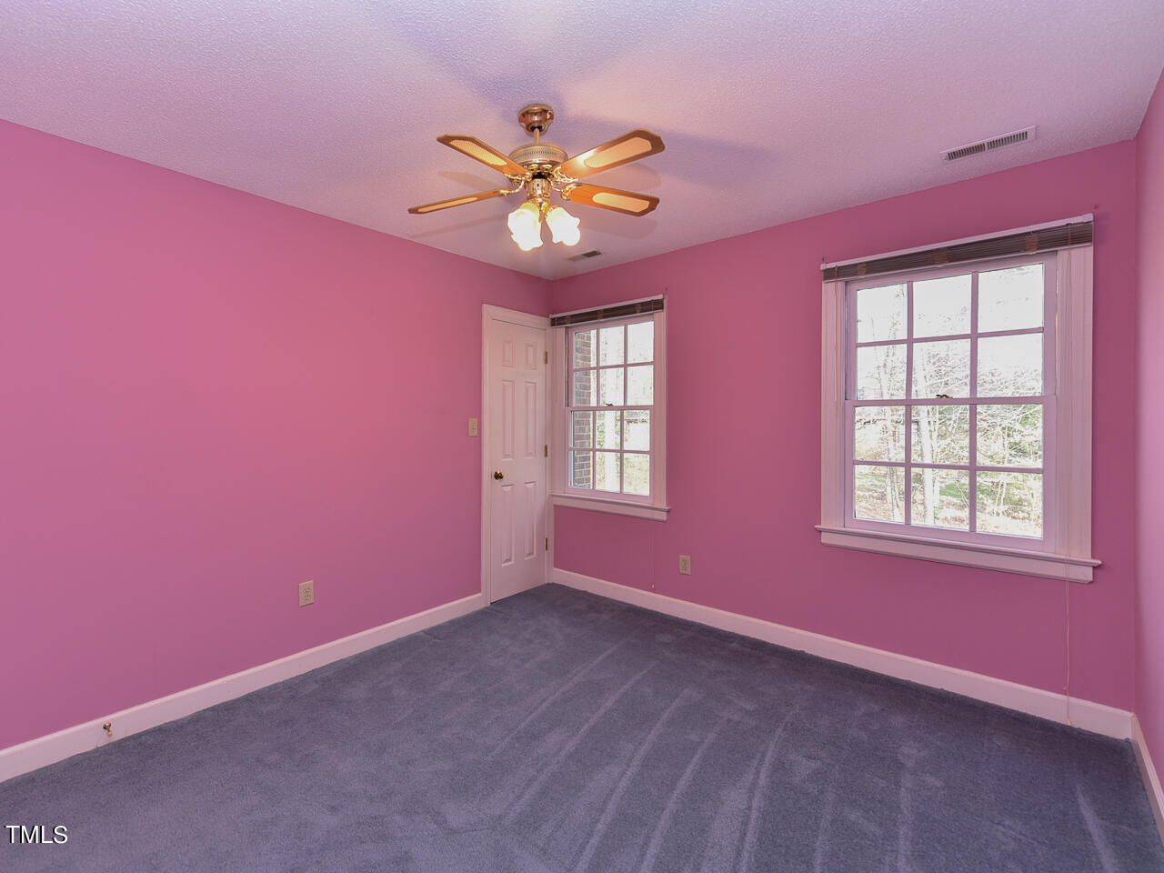 7816 Highlandview Circle Raleigh, NC 27613 - Photo 28 of 35 Interior - upstairs br1- ok