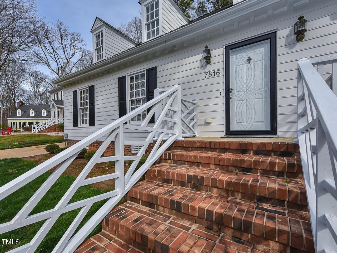 7816 Highlandview Circle Raleigh, NC 27613 - Photo 9 of 35 Exterior - Front Entry - ok