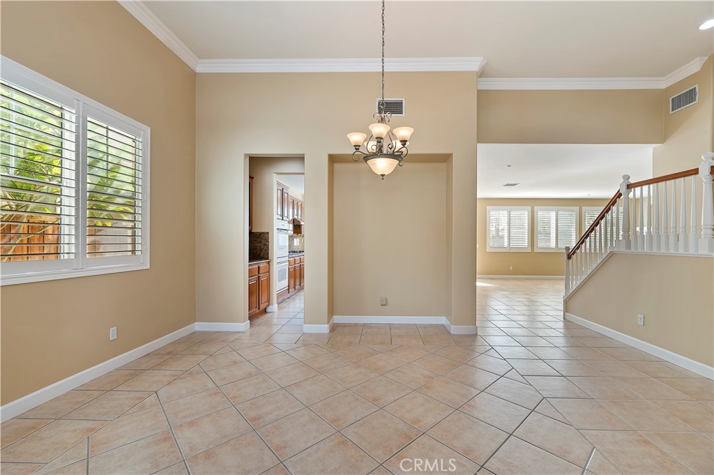 11356 Pondhurst Way Riverside, CA 92505 - Photo 14 of 53