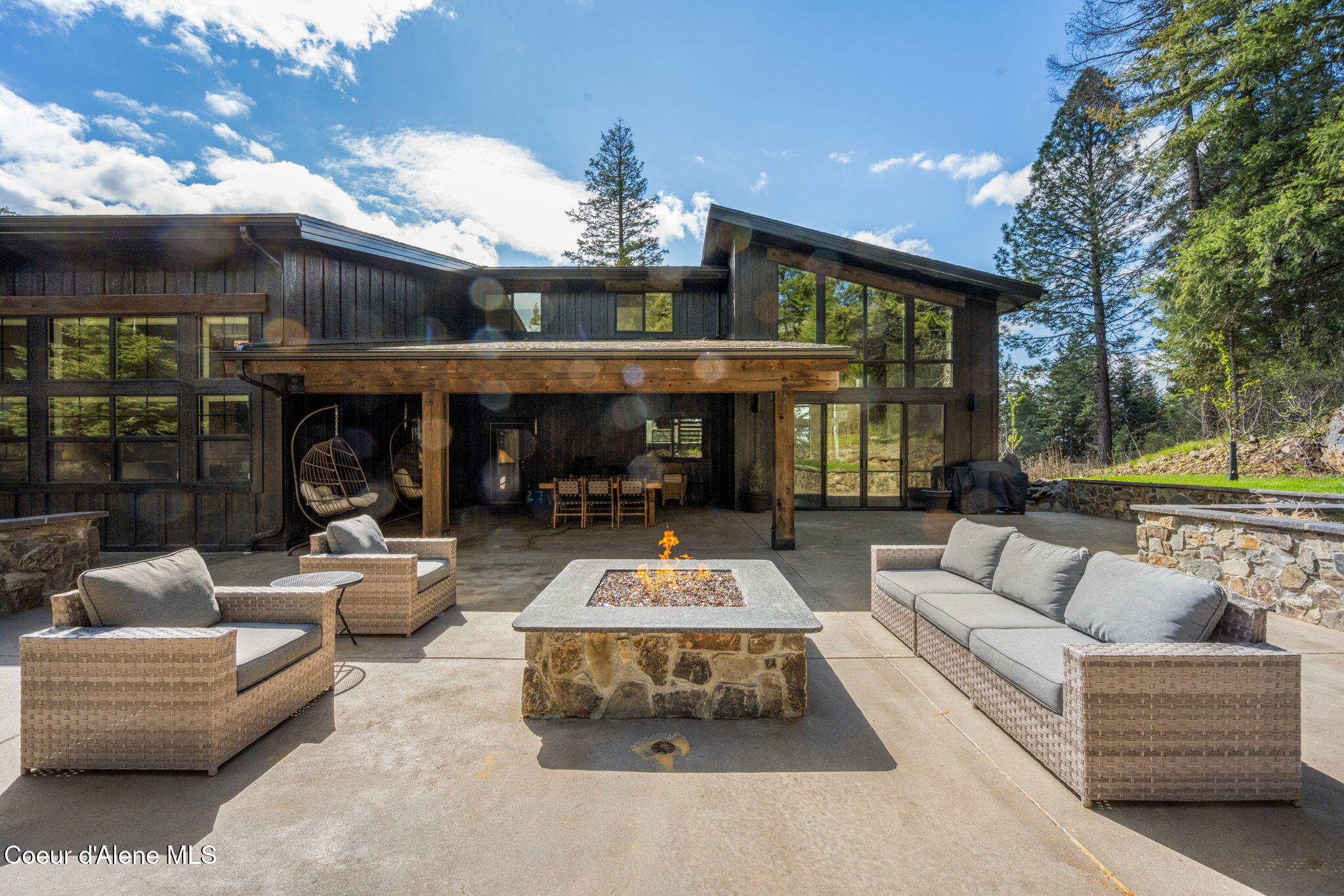 6799 East Shiras Road Coeur D'Alene, ID 83814 - Photo 71 of 98 Outdoor Firepit
