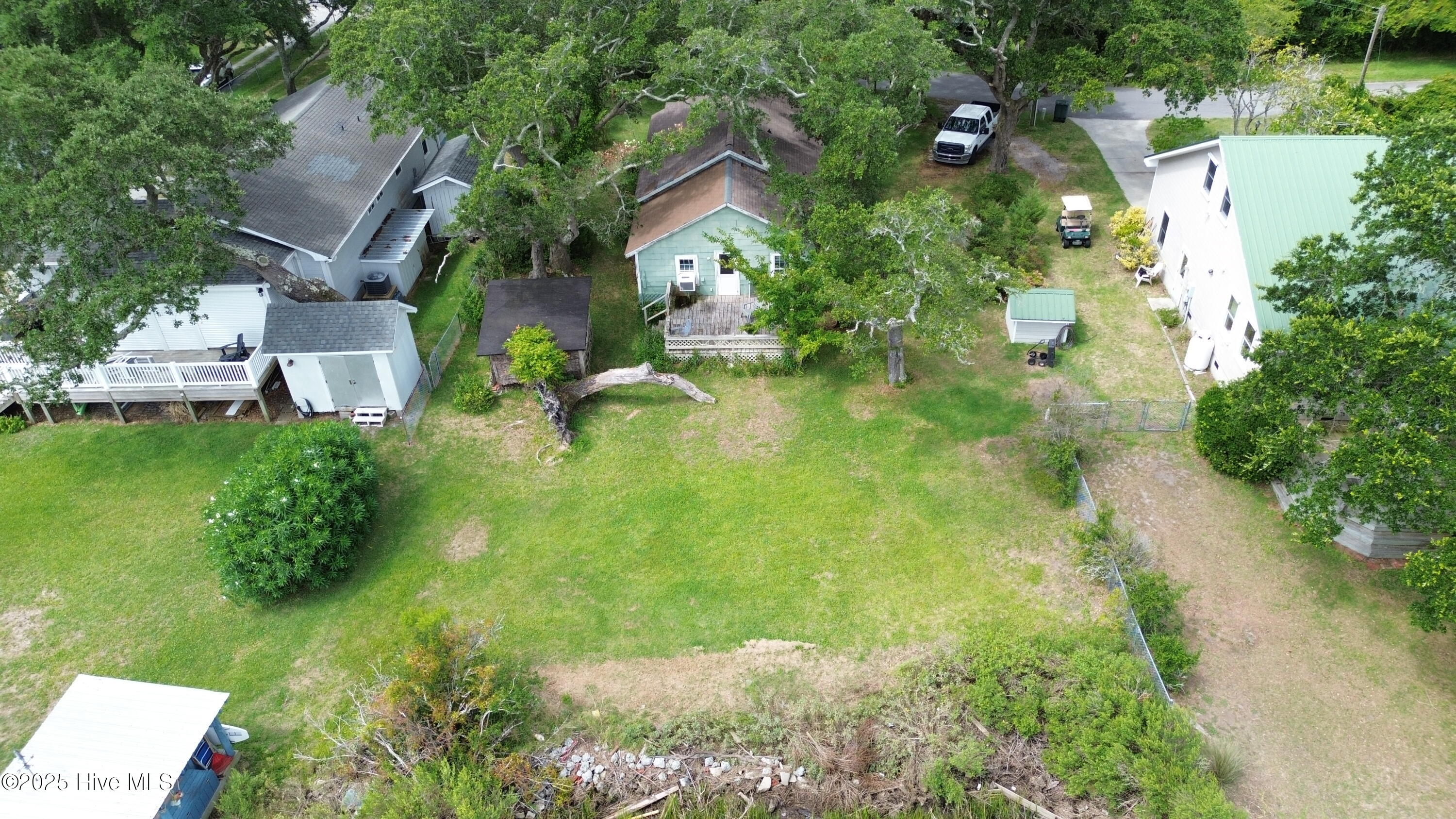 107 Lennoxville Point Road Beaufort, NC 28516 - Photo 11 of 47 DJI_0014