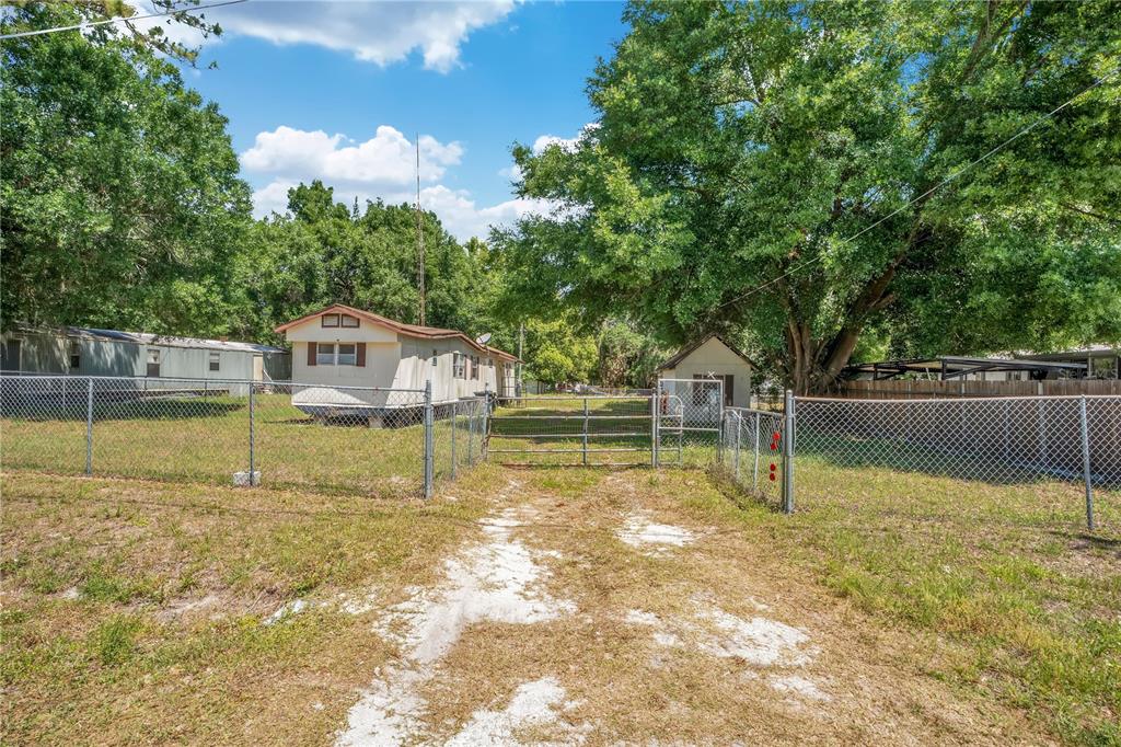 706 Byni Ridge Winter Haven, FL 33880 - Photo 3 of 20