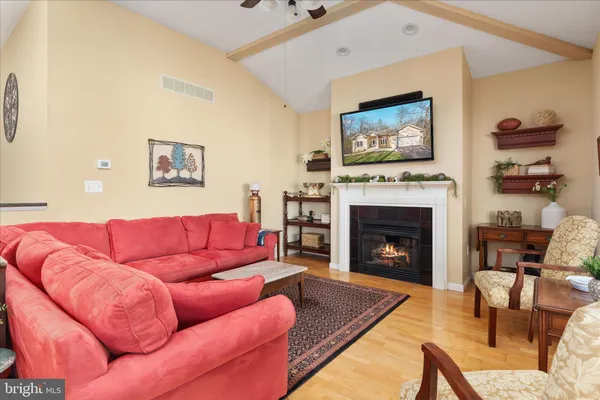 $524,900 | 203 Northwood Circle, Cross Junction, VA 22625