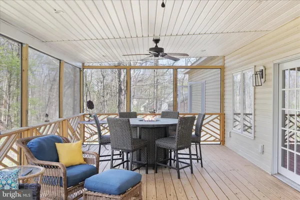 $524,900 | 203 Northwood Circle, Cross Junction, VA 22625