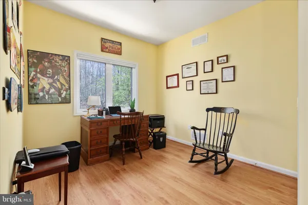 $524,900 | 203 Northwood Circle, Cross Junction, VA 22625