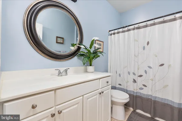 $524,900 | 203 Northwood Circle, Cross Junction, VA 22625