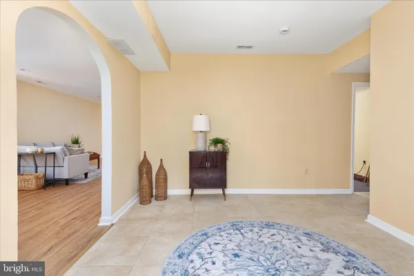 $524,900 | 203 Northwood Circle, Cross Junction, VA 22625