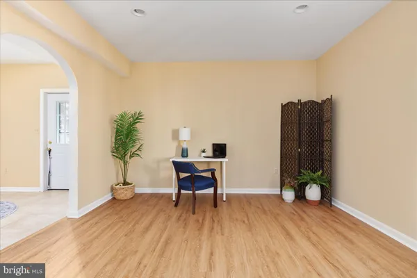 $524,900 | 203 Northwood Circle, Cross Junction, VA 22625