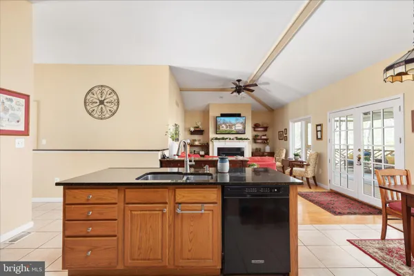 $524,900 | 203 Northwood Circle, Cross Junction, VA 22625