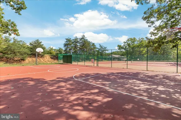 $524,900 | 203 Northwood Circle, Cross Junction, VA 22625