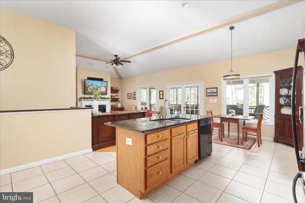 $524,900 | 203 Northwood Circle, Cross Junction, VA 22625