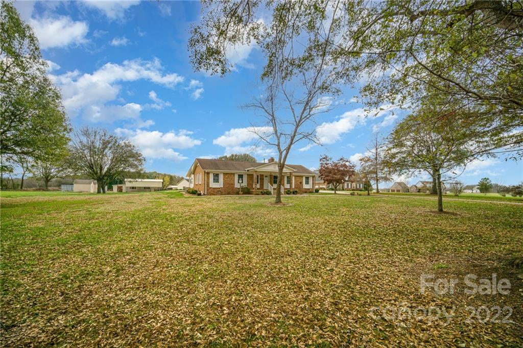 1109 Bethlehem Church Road Grover, NC 28073 - Photo 2 of 35 Gallery Image 2