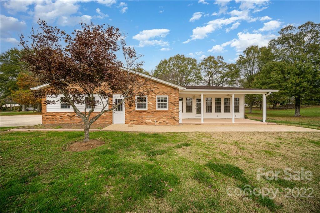 1109 Bethlehem Church Road Grover, NC 28073 - Photo 28 of 35 Gallery Image 28