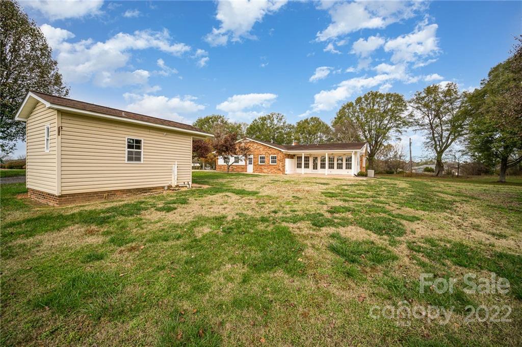 1109 Bethlehem Church Road Grover, NC 28073 - Photo 29 of 35 Gallery Image 29