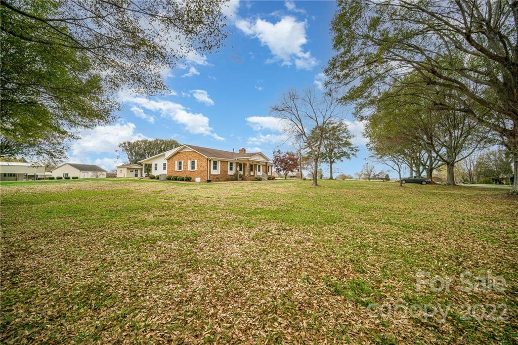 1109 Bethlehem Church Road Grover, NC 28073 - Photo 3 of 35 Gallery Image 3