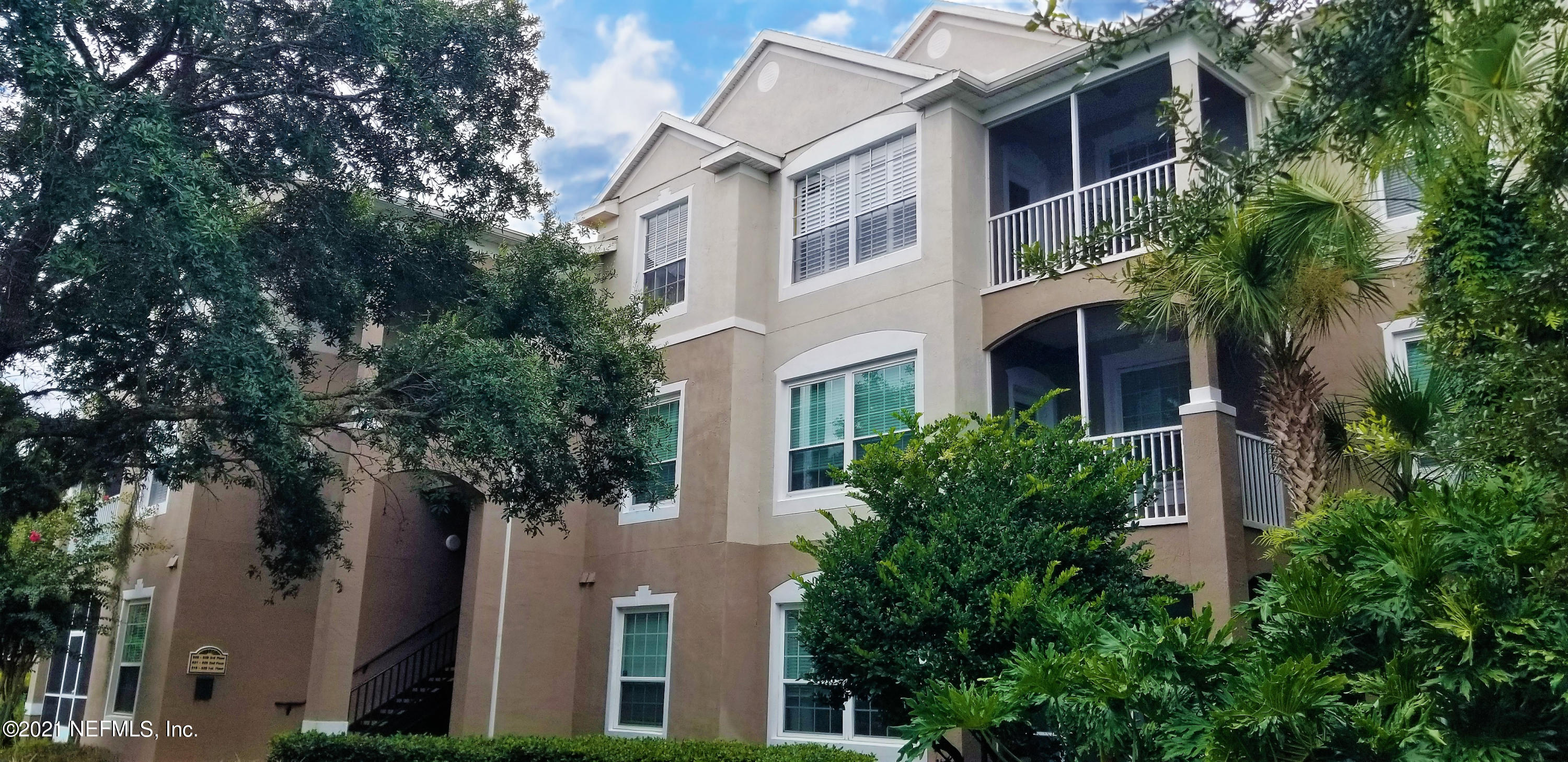 10550 Baymeadows Road, Unit 827 Jacksonville, FL 32256 - Photo 1 of 20 Exterior