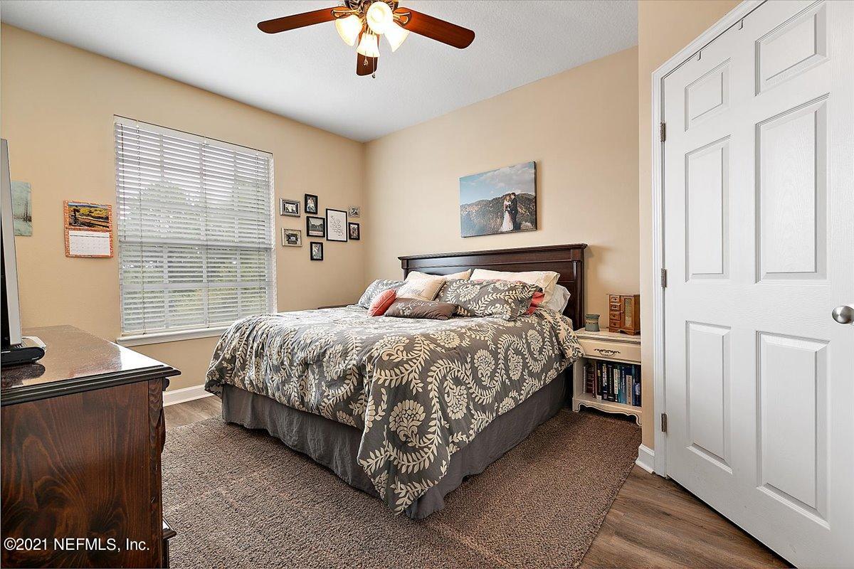 10550 Baymeadows Road, Unit 827 Jacksonville, FL 32256 - Photo 7 of 20 Master BR